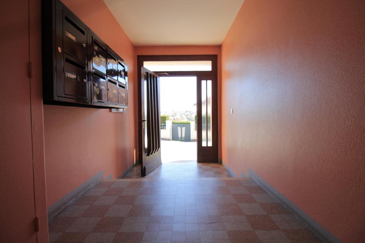 Lacolline-Ponthebert,Com - Appartement Entier Renove -Grand Parking Gratuit, Tout Equipe, Confortable, Netflix Et Amazon Prime Gratuits Et Illimites, Matelas Emma, Lave Linge, Vue Sur La Vallee, Rdc Εξωτερικό φωτογραφία